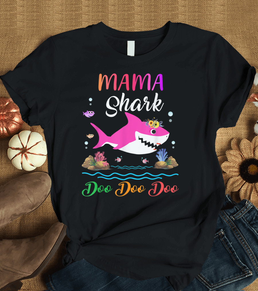 Mama Shark Doo Doo Doo Family Matching Shirt Ocean T-Shirt