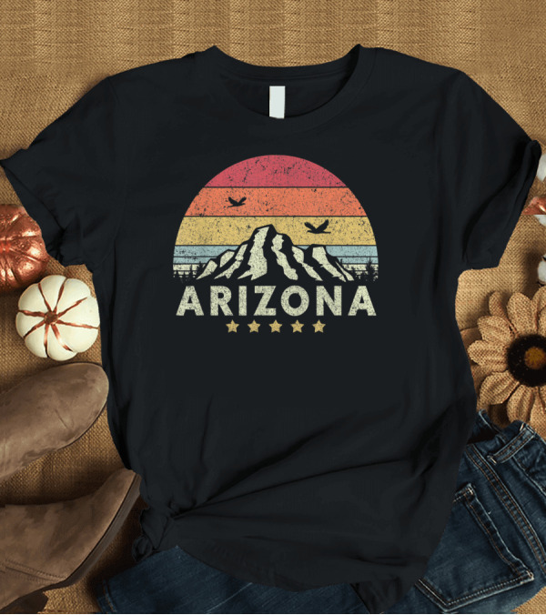 T-Shirt: Arizona Sunset Mountains Vintage Style USA T-Shirt Arizona Sunset Mountains Vintage Style USA T-Shirt