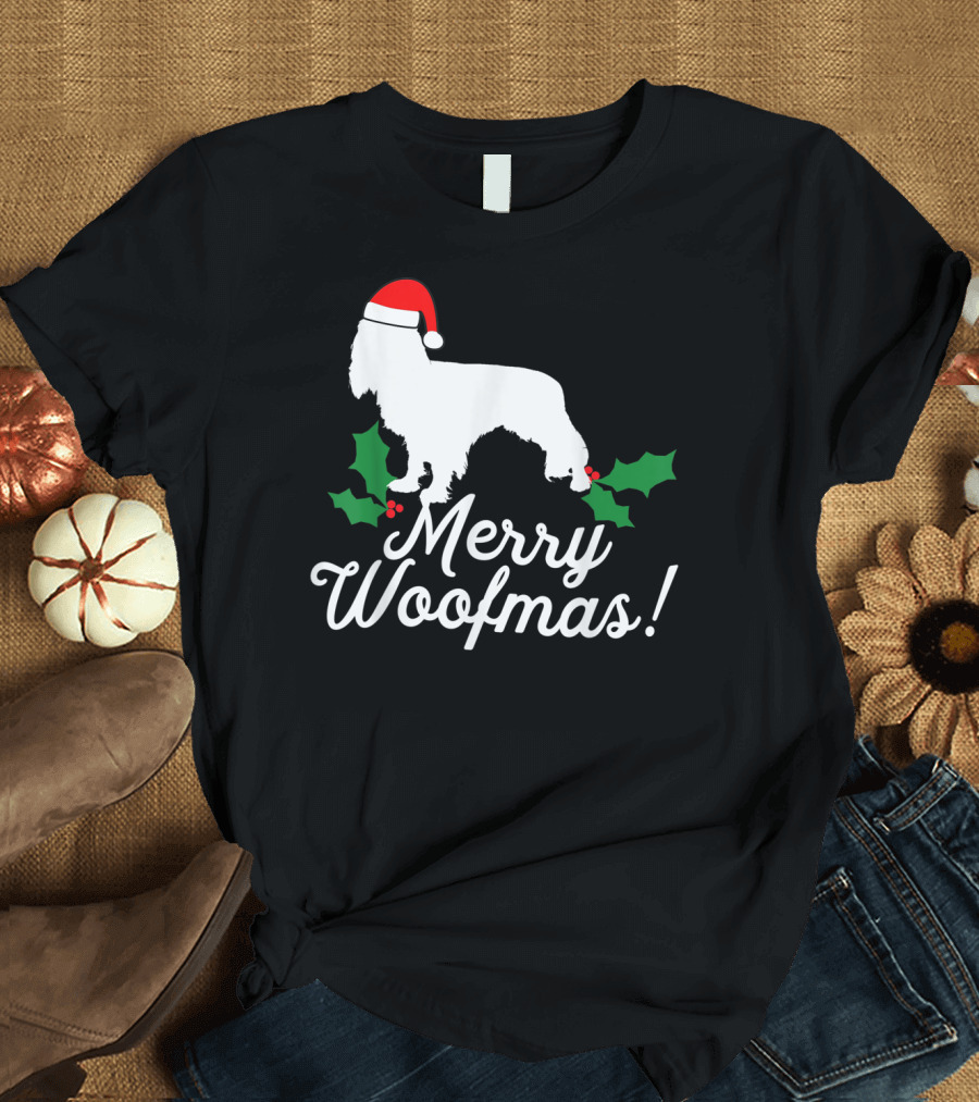 Merry Woofmas Cavalier King Charles Spaniel Santa Hat Holly T-Shirt