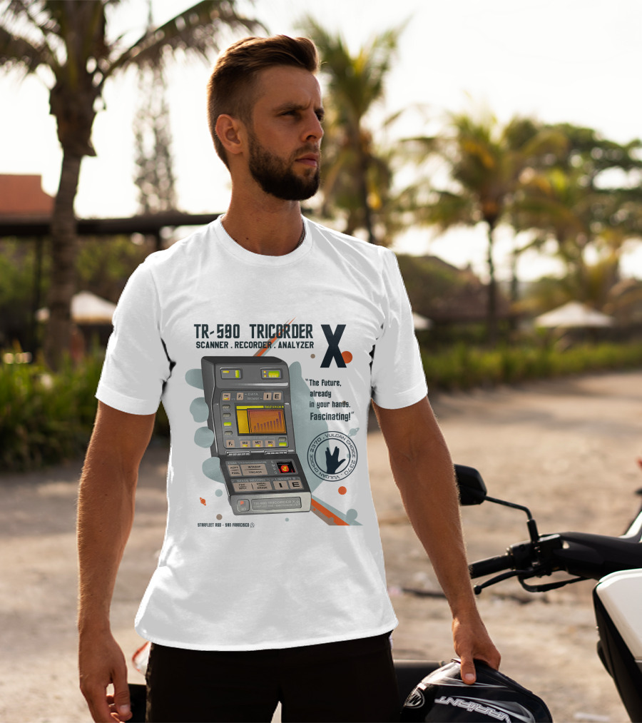 TR-590 Tricorder X Scanner Recorder Analyzer Star Trek Fascinating T-Shirt