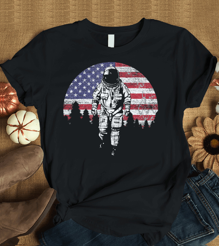 US Astronaut Walking in Front of American USA Flag in Space T-Shirt