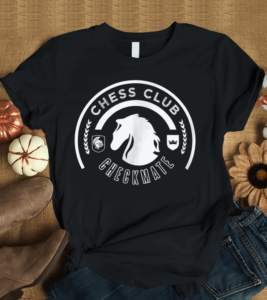 Chess Club Checkmate Knight Crest Emblem T-Shirt