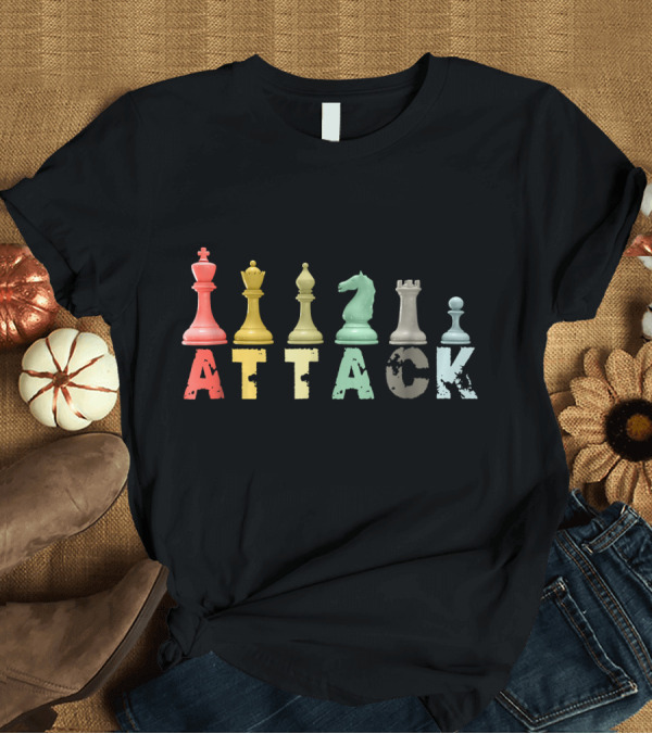 T-Shirt: Retro Chess Pieces King Queen Bishop Attack T-Shirt Retro Chess Pieces King Queen Bishop Attack T-Shirt