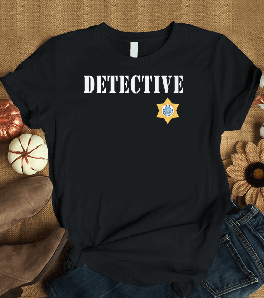 Detective Police Badge Halloween Costume T-Shirt