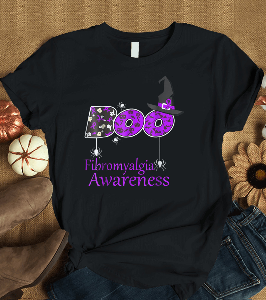Fibromyalgia Awareness Boo Halloween Purple Ribbon Ghosts Witch Hat T-Shirt