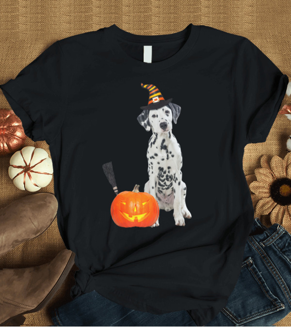 T-Shirt: Dalmatian in Witch Hat with Halloween Pumpkin T-Shirt Dalmatian in Witch Hat with Halloween Pumpkin T-Shirt