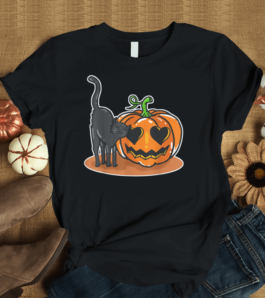 Halloween Pumpkin Cat Heart Eyes Love T-Shirt
