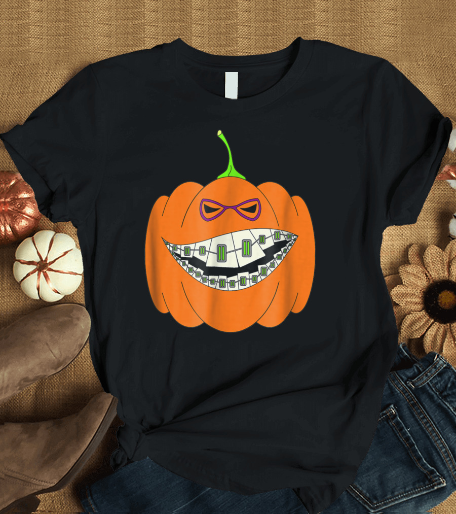 Halloween Pumpkin Braces Orthodontics Horror Grinning Jack-O'-Lantern T-Shirt