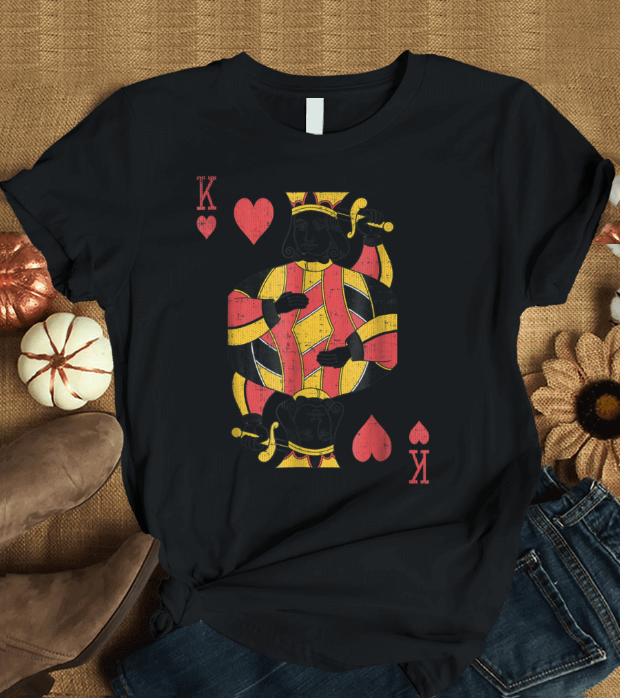 King of Hearts Vintage Playing Card Design Retro Style Classic T-Shirt