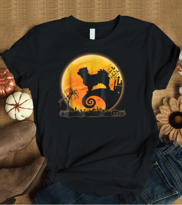 T-Shirt: Long Coat Chihuahua Dog Silhouette Halloween Moon Scene T-Shirt Long Coat Chihuahua Dog Silhouette Halloween Moon Scene T-Shirt
