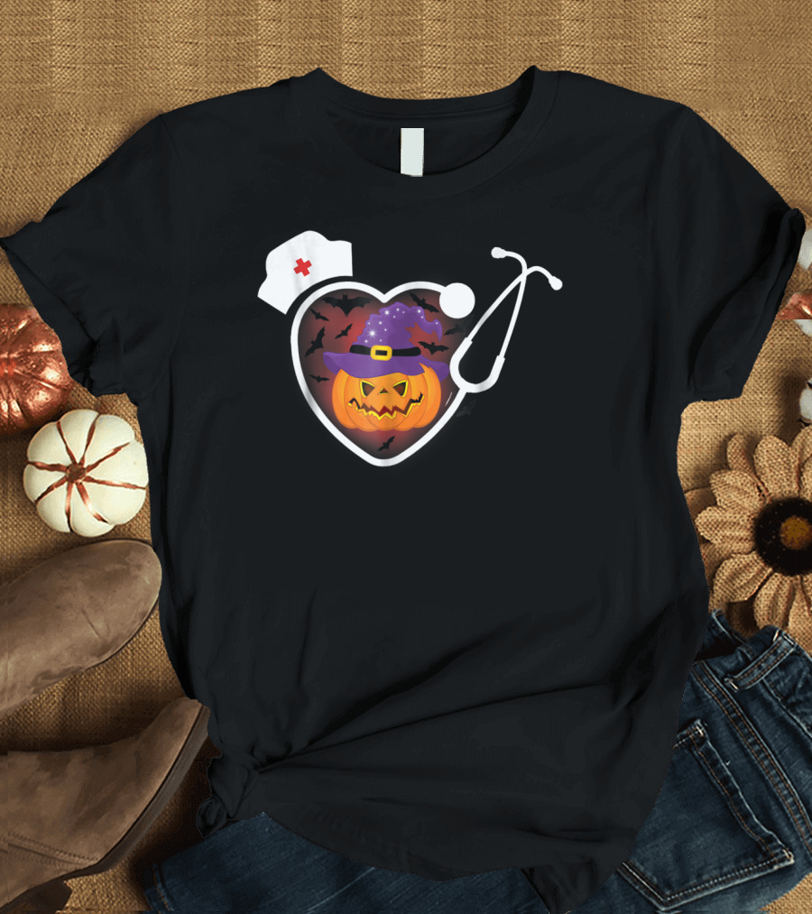 Nurse Halloween Funny Pumpkin Heart Stethoscope Hat Bats T-Shirt