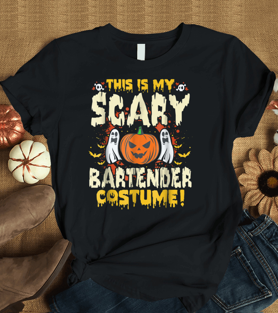 THIS IS MY SCARY BARTENDER COSTUME HALLOWEEN PUMPKIN GHOSTS SKULLS BAT T-Shirt