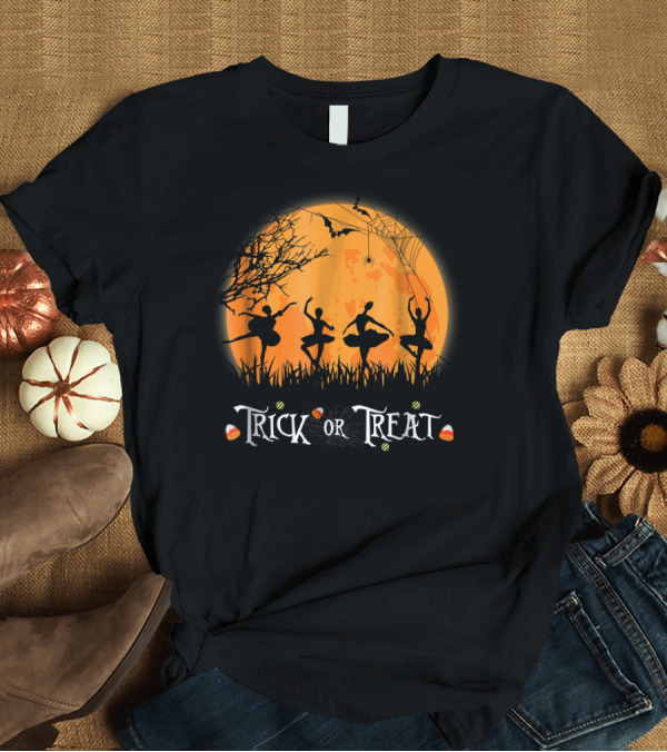 T-Shirt: Trick Or Treat Funny Halloween Costume Ballet Dancers Moon T-Shirt Trick Or Treat Funny Halloween Costume Ballet Dancers Moon T-Shirt
