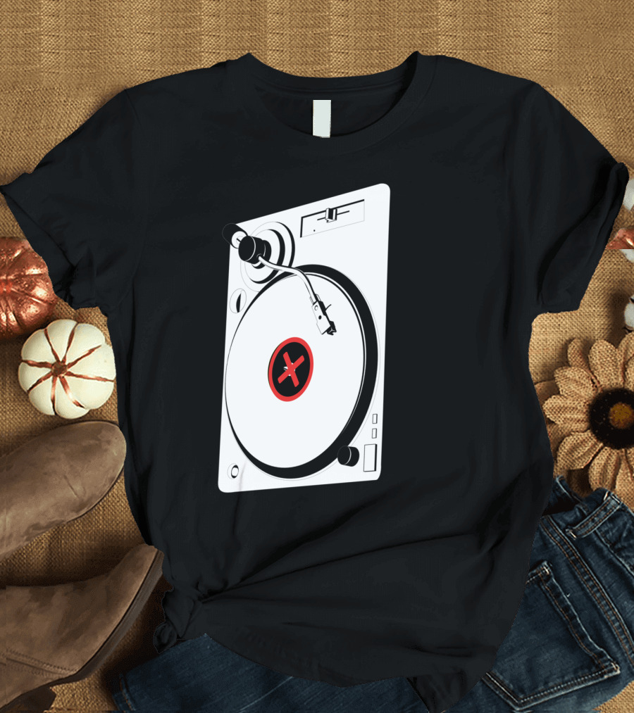 Battle DJ Turntable X Target T-Shirt