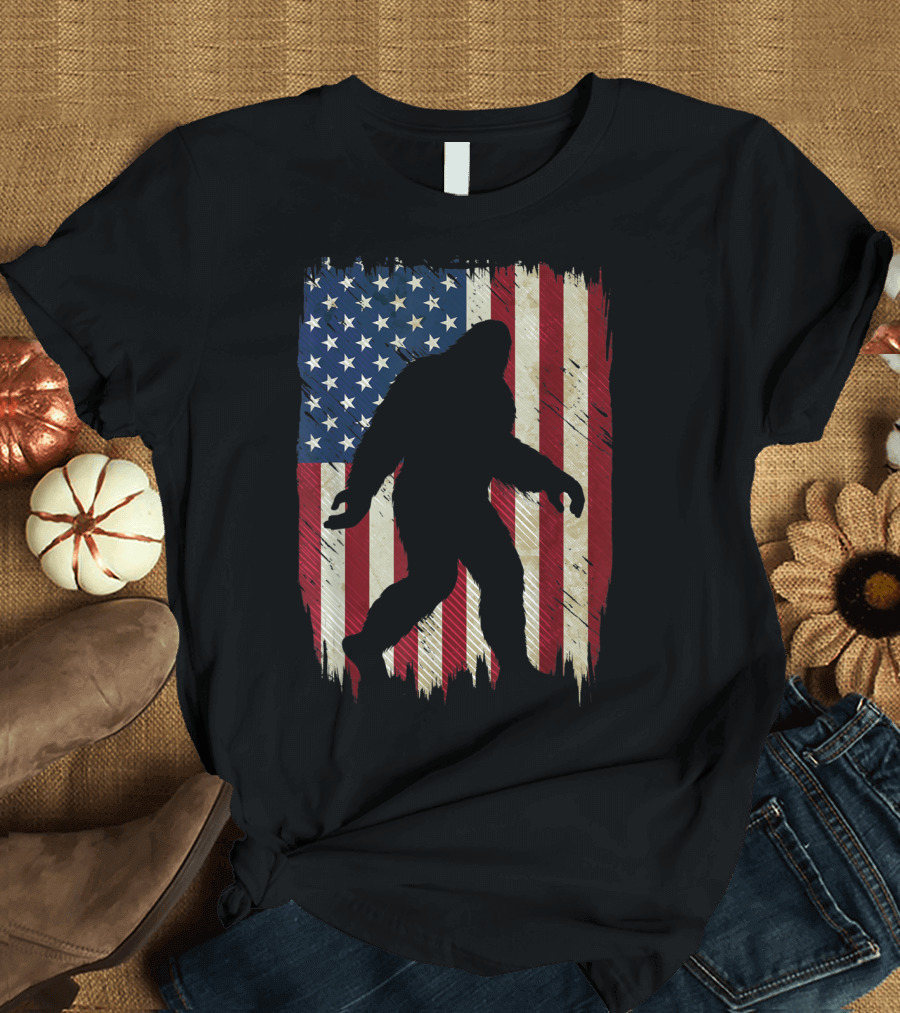 Bigfoot USA American Flag Sasquatch Patriotic T-Shirt