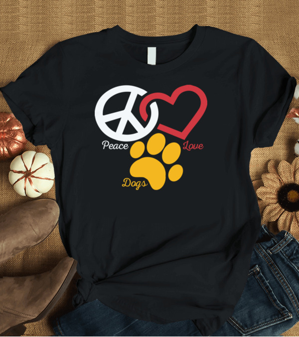 T-Shirt: Peace Love Dogs Funny Dog Lovers Perfect Iconic Symbols T-Shirt Peace Love Dogs Funny Dog Lovers Perfect Iconic Symbols T-Shirt