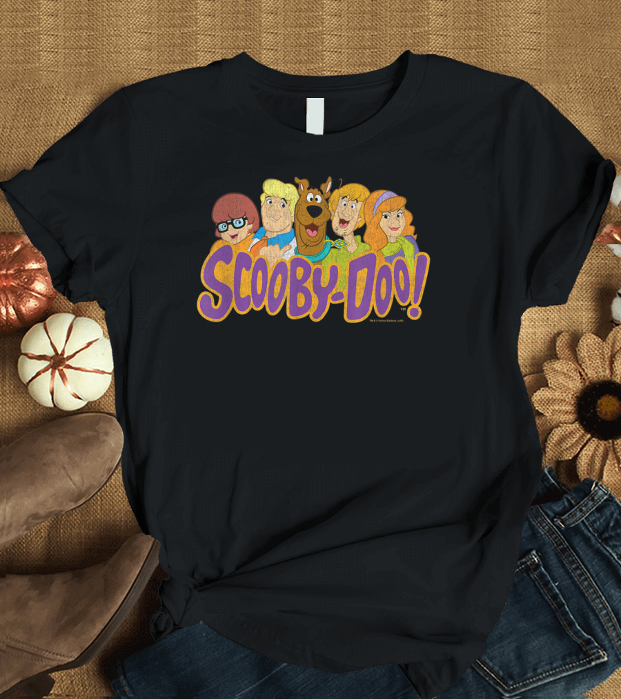 Scooby-Doo Mystery Solving Gang Characters T-Shirt