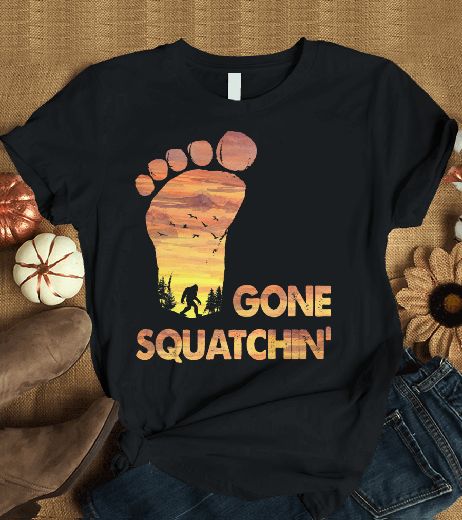 Bifoot Gone Squatchin Footprint Silhouette with Bigfoot and Mountain Sunset Scene T-Shirt