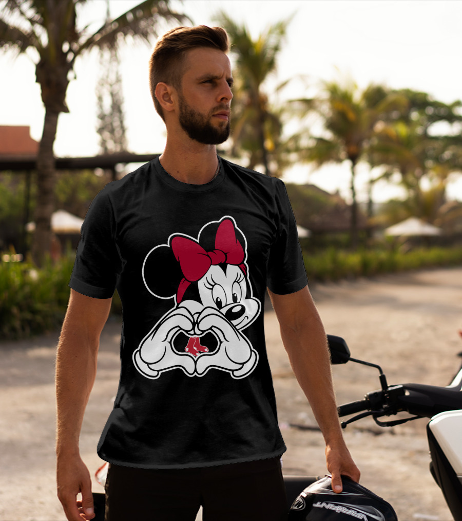 Minnie Mouse Heart Hands Boston Red Sox T-Shirt