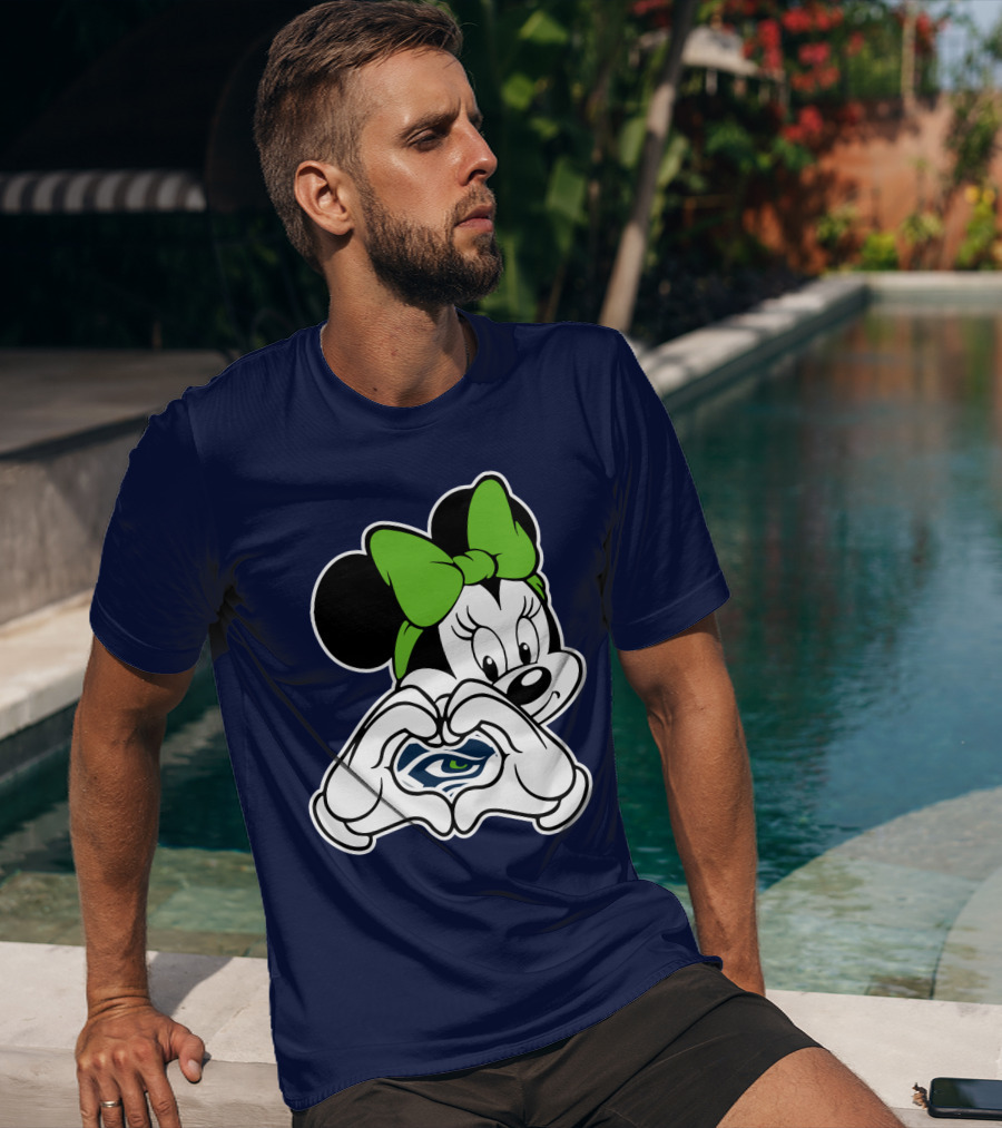 Minnie Mouse Heart Hands Seattle Seahawks T-Shirt