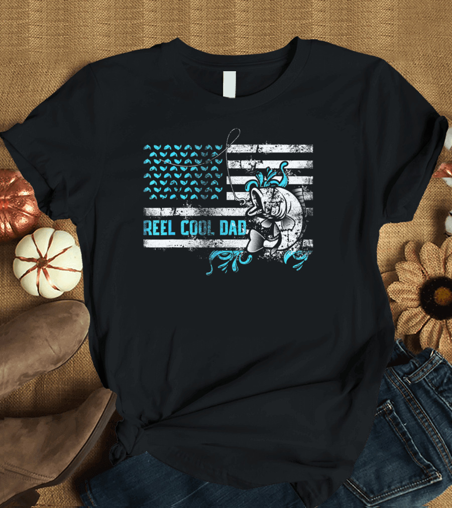 Reel Cool Dad Fishing Funny Fisherman with Fish and American Flag T-Shirt