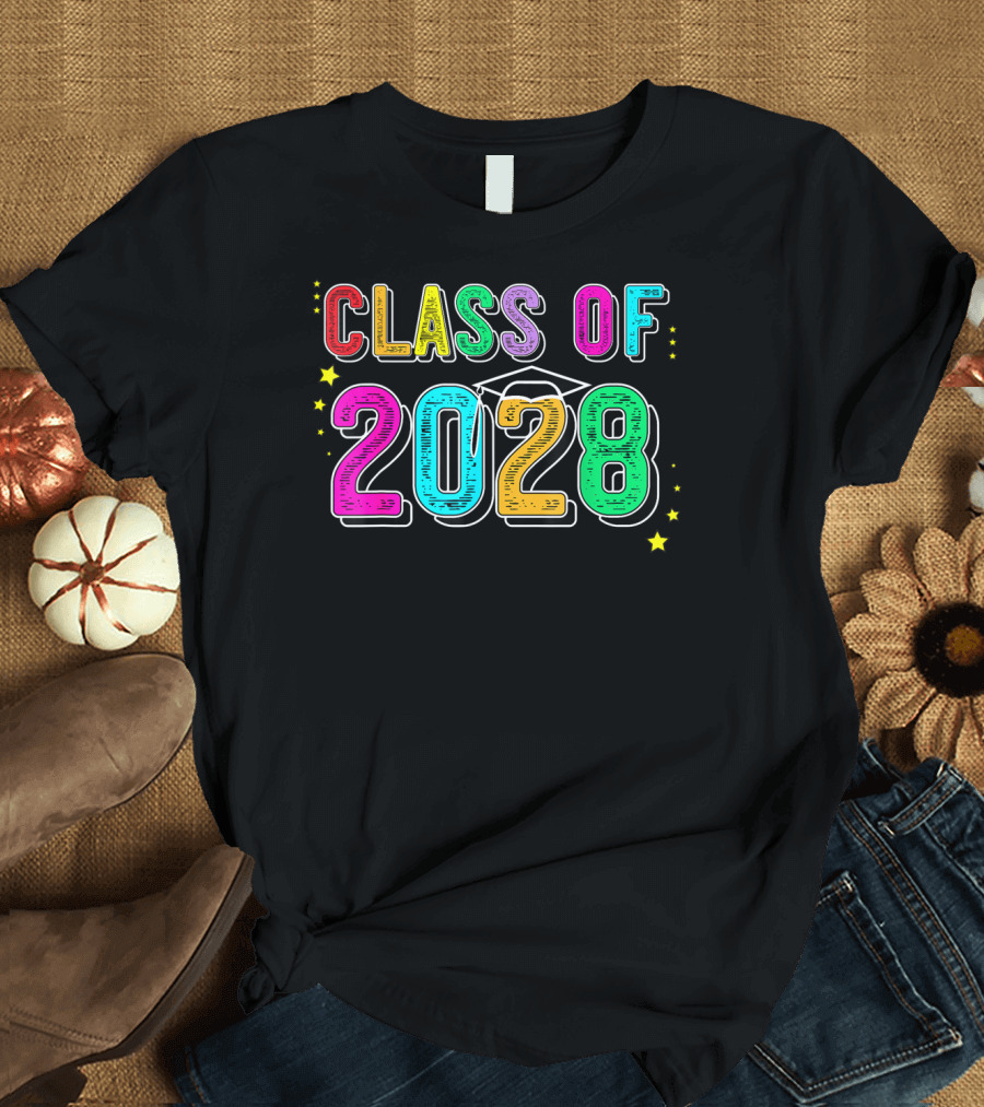 CLASS OF 2028 Grow With Me First Day Of School Stars Graduation Cap T-Shirt
