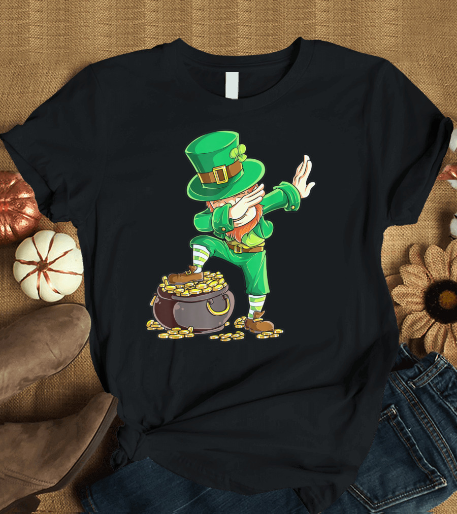Dabbing Leprechaun Pot of Gold St Patricks Day T-Shirt