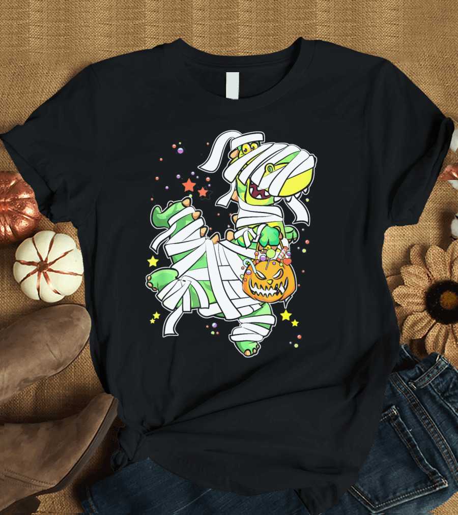 Halloween Mummy Dinosaur with Pumpkin Candy Basket T-Shirt
