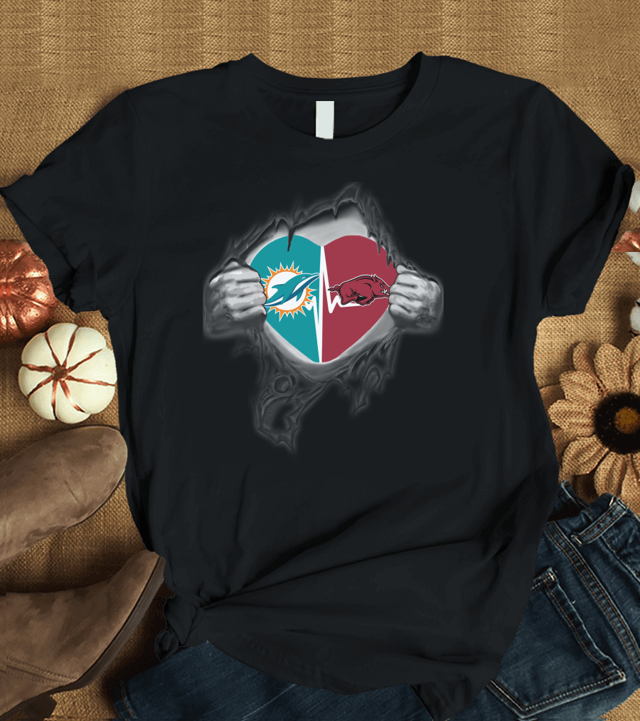 Miami Dolphins Arkansas Razorbacks Heart Ripped T-Shirt