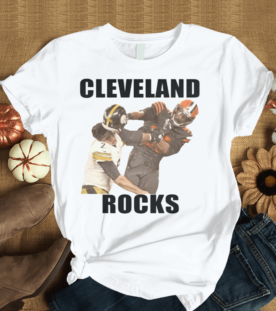 Cleveland Rocks Rudolph Started It Football Rivalry Clash T-Shirt