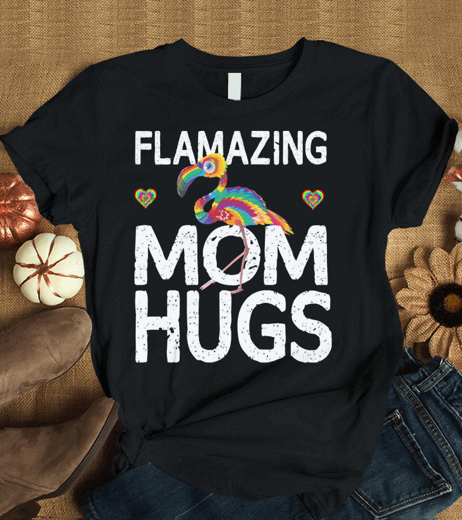 FLAMAZING MOM HUGS Colorful Rainbow Flamingo Hearts T-Shirt