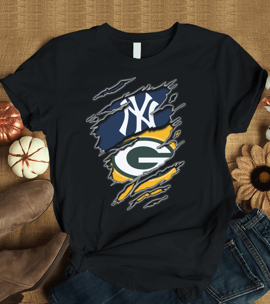 New York Yankees Green Bay Packers Fan Cross-Logo T-Shirt