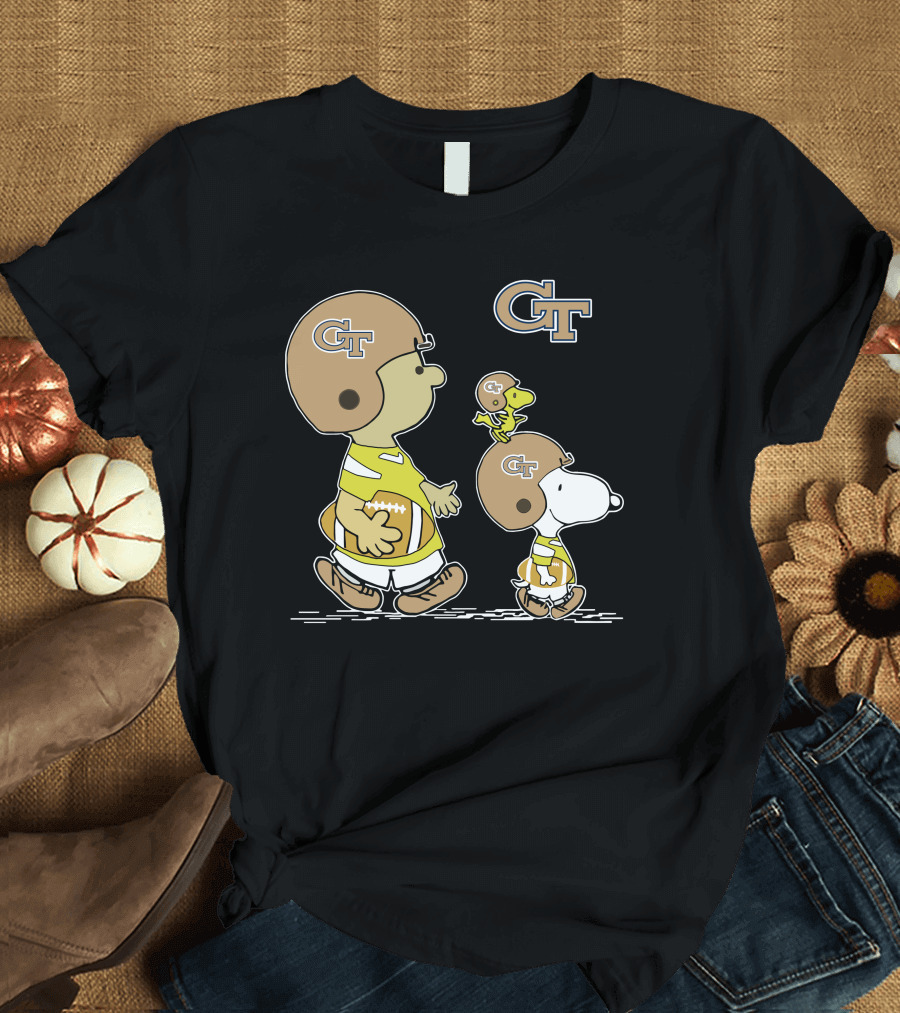 Georgia Tech Yellow Jackets Snoopy and Woodstock Football Players T-Shirt