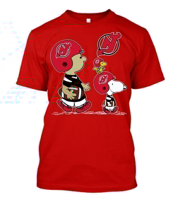 New Jersey Devils Snoopy And Woodstock Football Helmet T-Shirt