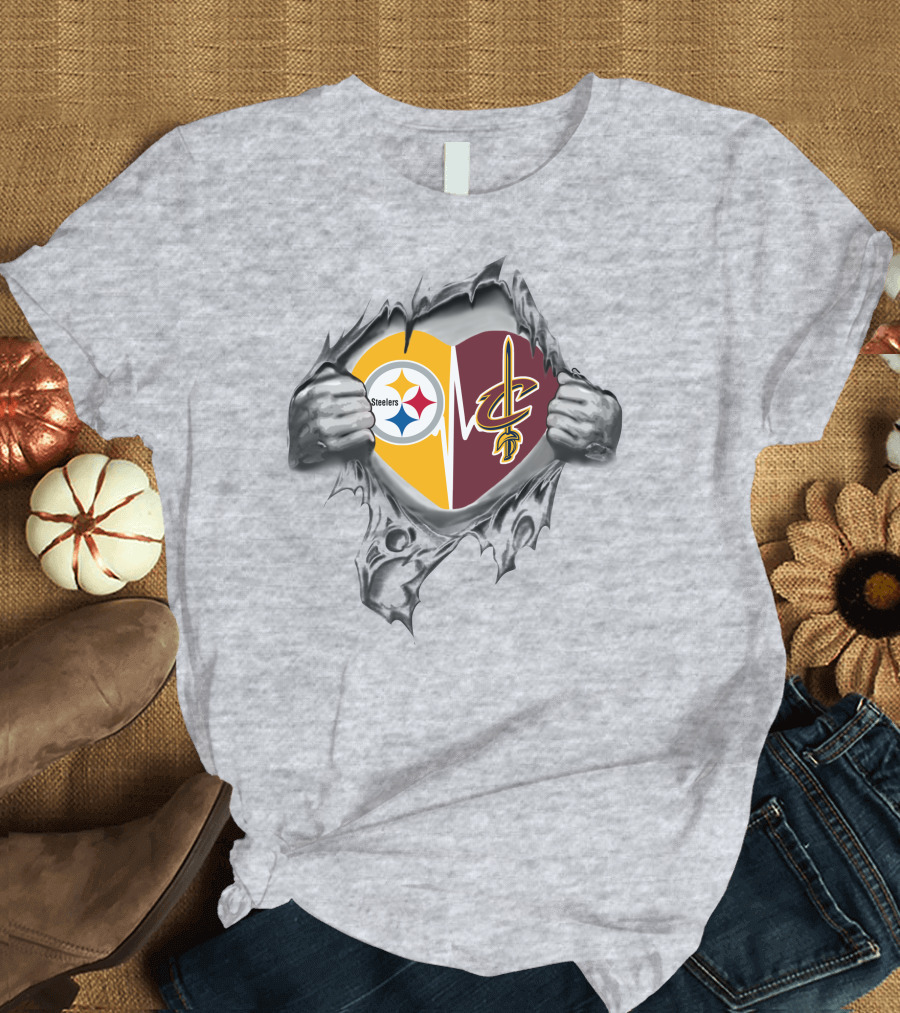Steelers Cavaliers Heart Torn Gray Background T-Shirt