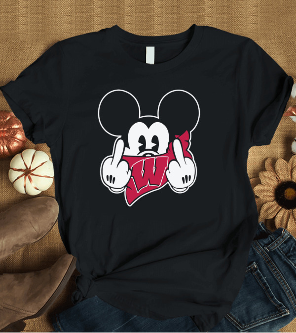 T-Shirt: Wisconsin Badgers Mickey Mouse Middle Finger T-Shirt Wisconsin Badgers Mickey Mouse Middle Finger T-Shirt