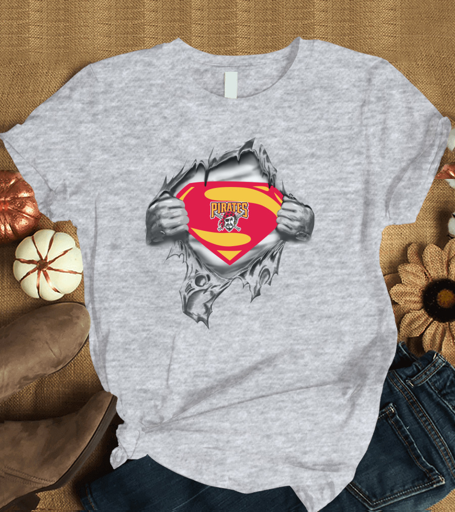 Superman Pirates Logo with Skull and Crossbones Emblem T-Shirt