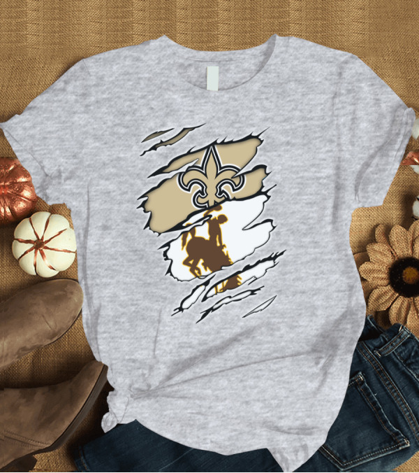 T-Shirt: Saints Wyoming Fleur-de-Lis Rodeo Rider Tear T-Shirt Saints Wyoming Fleur-de-Lis Rodeo Rider Tear T-Shirt