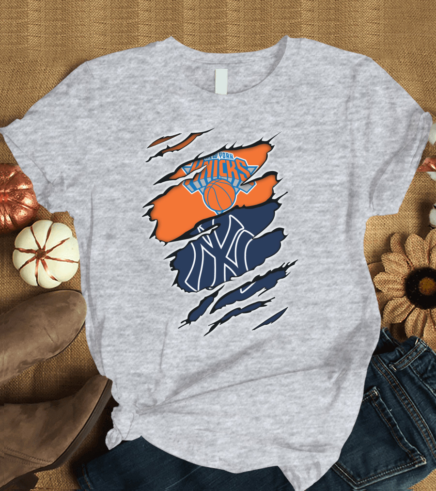 New York Knicks Yankees Split T-Shirt
