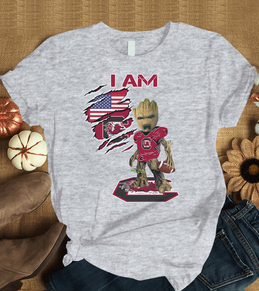 I Am Gamecocks Baby Groot Football American Flag T-Shirt