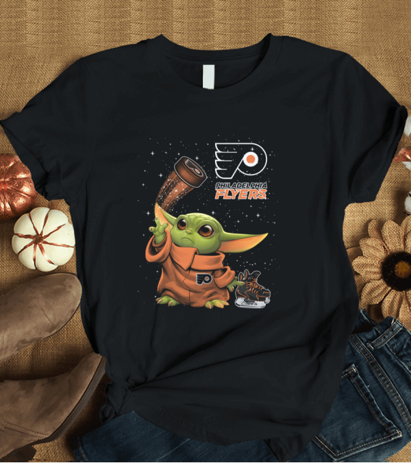 T-Shirt: Philadelphia Flyers Baby Yoda Star Wars Hockey Fan T-Shirt Philadelphia Flyers Baby Yoda Star Wars Hockey Fan T-Shirt