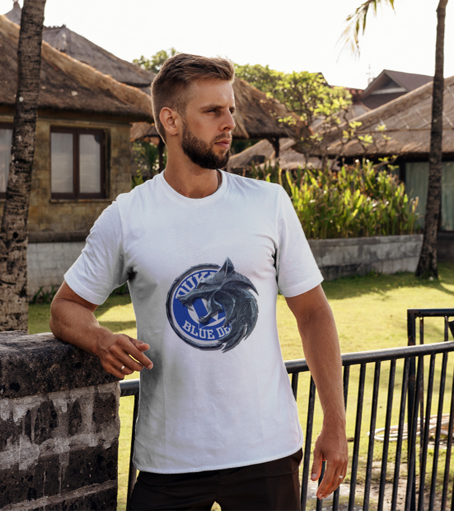 Duke Blue Devils Logo With Fierce Wolf Design Cht1Twnc2005 T-Shirt