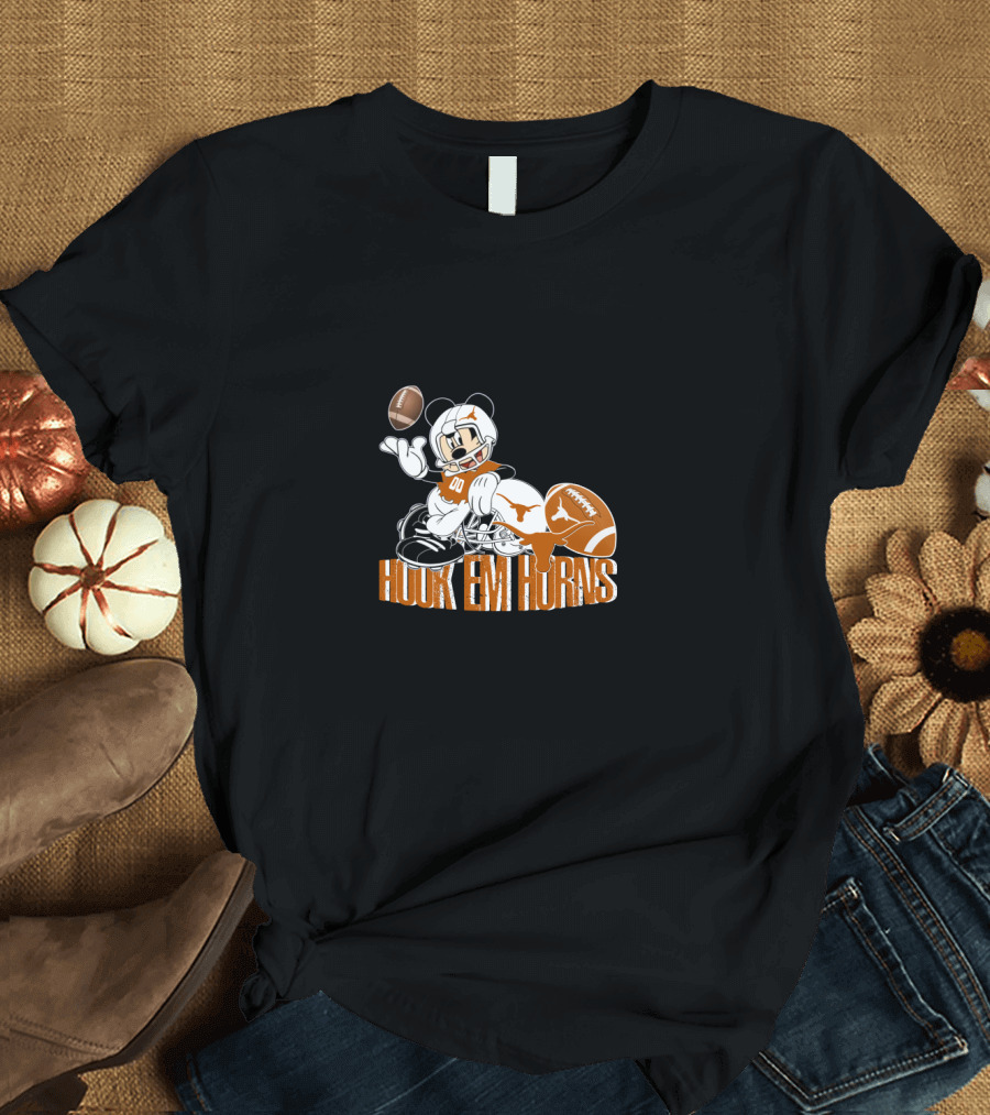Hook 'Em Horns Football Mickey Chtnca8027 T-Shirt