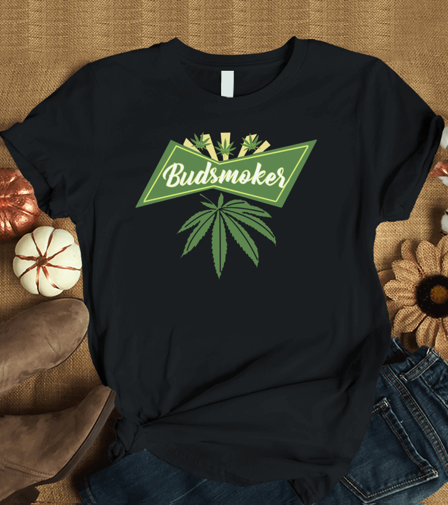 Budsmoker Cannabuds Green Leaf Banner T-Shirt