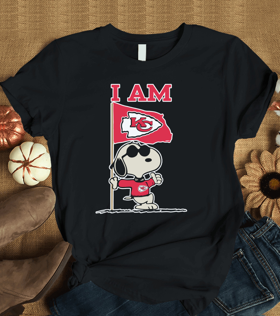 I Am Kansas City Chiefs Snoopy Kc Flag T-Shirt