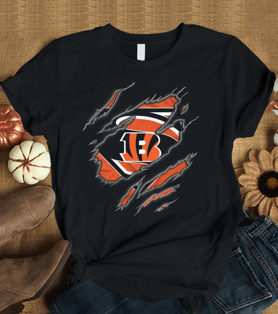 Cincinnati Bengals Logo Torn Reveal T-Shirt