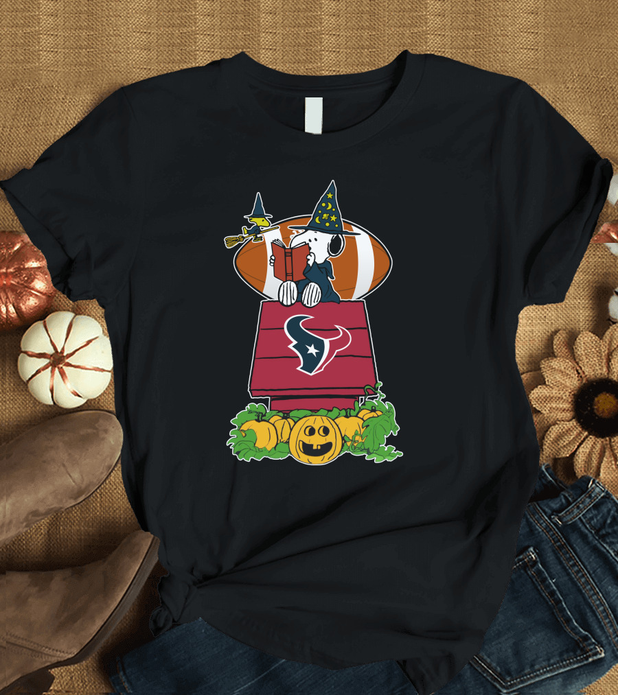 Houston Texans Snoopy Halloween Witch Hat Jack-O'-Lantern Football T-Shirt