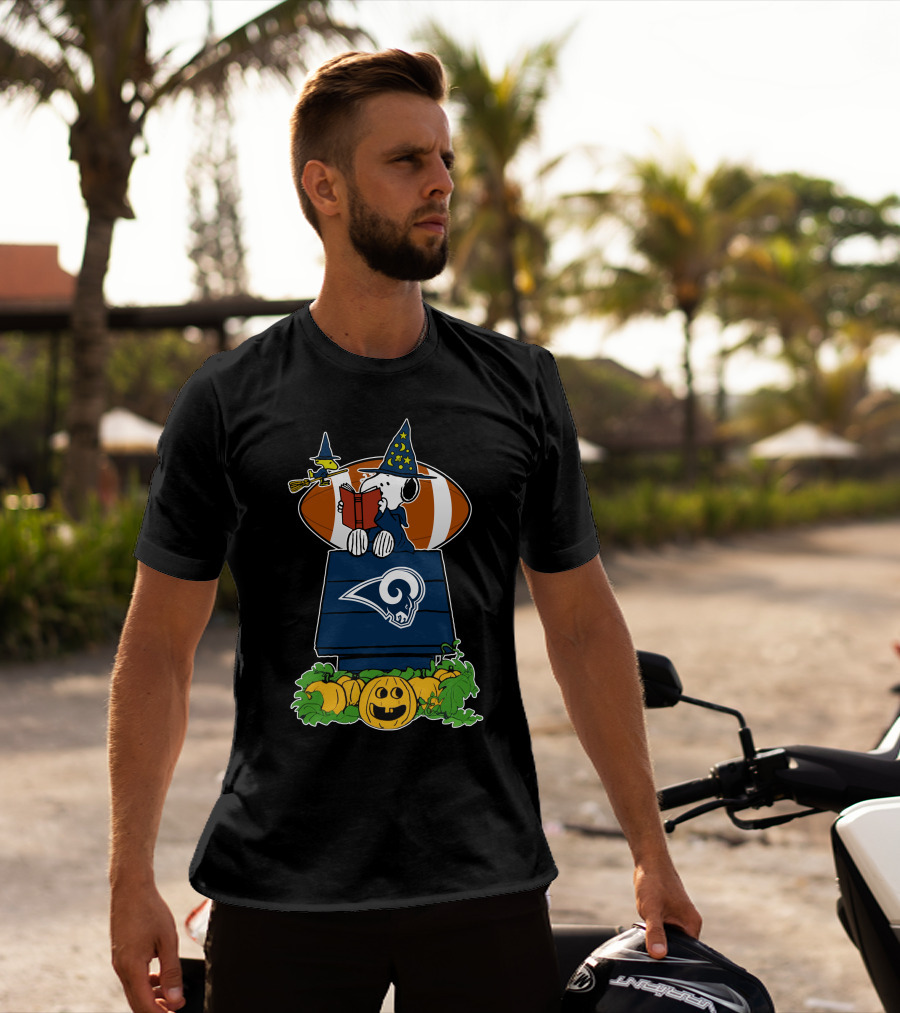 Los Angeles Rams Halloween Snoopy With Football And Pumpkins T-Shirt