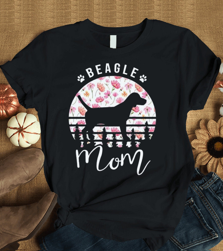 Beagle Mom Floral Mother's Day T-Shirt