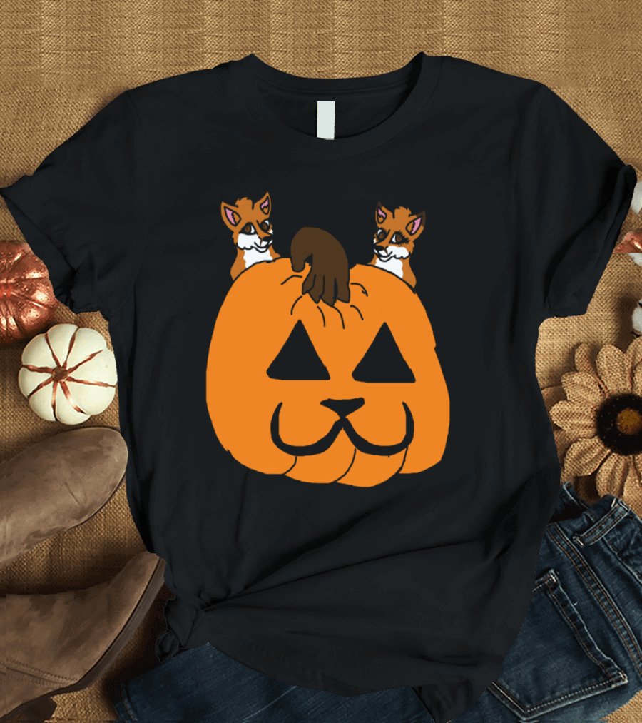 Foxes with Pumpkin Halloween T-Shirt
